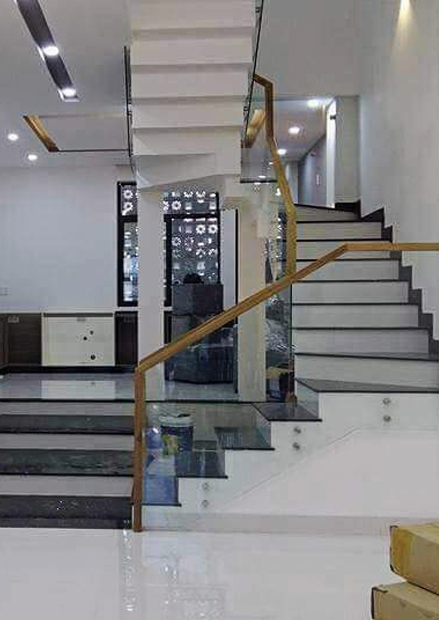Lan can cầu thang CT 128